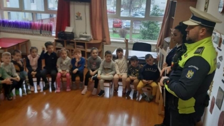 Sfaturile utile ale polițiștilor pentru preșcolarii maramureșeni!