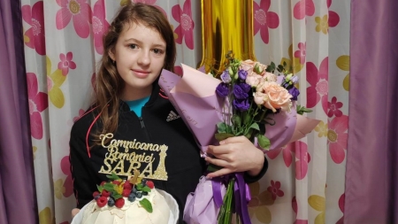 Marea performanță a Sarei Maria Șunea: Maramureșeanca a obținut la „Naționale” o reușită fantastică! 4 noi medalii, pentru micuța campioană la șah!