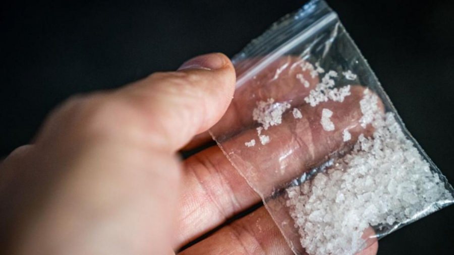 La modă prin România: Încă un tânăr din Maramureș a fost acum arestat preventiv, din cauza substanțelor psihoactive! Anchetă importantă în județ!