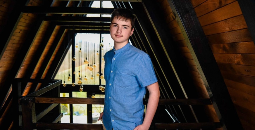 Un elev de la Colegiul „Dragoș Vodă” Sighet, locul I la etapa județeană a Olimpiadei Științe Juniori și calificare la națională