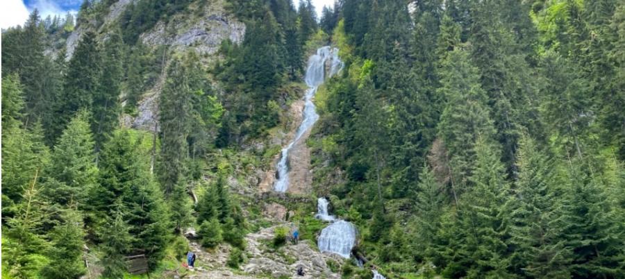 Frumusețile naturale din județ: Cascada Cailor, aria din Maramureș care atrage pe bună dreptate, mii de turiști! Iată legenda fantastică a locului!