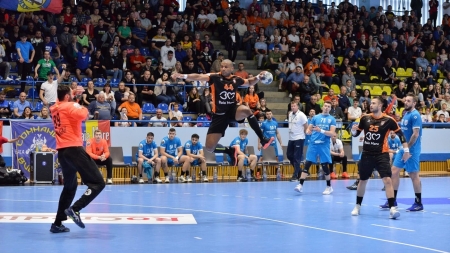 CS Minaur Baia Mare și CSM Constanța vor juca mâine cu trofeul pe masă