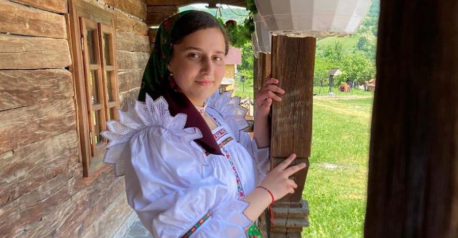 Mihaela Ardelean din Vadu Izei a obținut marele trofeu al Festivalului-Concurs Național de Muzică Populară „Folclorul copilăriei pe meleaguri maramureșene”