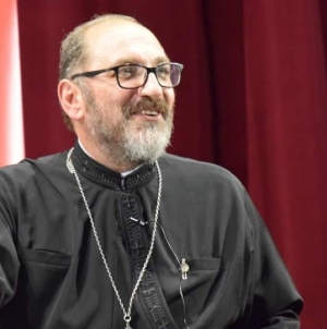 Pr. prof. univ. Constantin Necula susține în Baia Mare conferința „Despre frumusețea credinței”