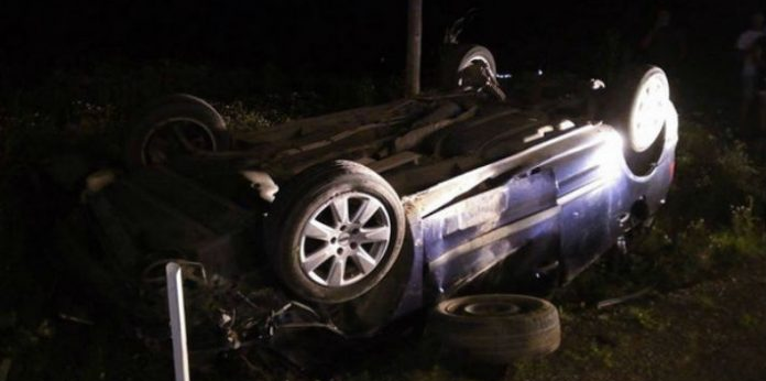 Autoturisme răsturnate în șanțuri, în județul Maramureș