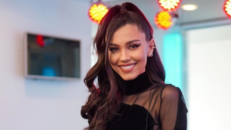 Festivalul „Nopți de Sânziene”, ediția 40: Artiști de marcă vor urca pe scena sărbătorii; Mira, Ilinca, mult folclor, în Borșa, în viitorul weekend