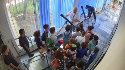 Startul taberei de astronomie, la muzeul maramureșean: Lumea științei se destăinuie, prin activități speciale, în vacanță, la Planetariul Baia Mare