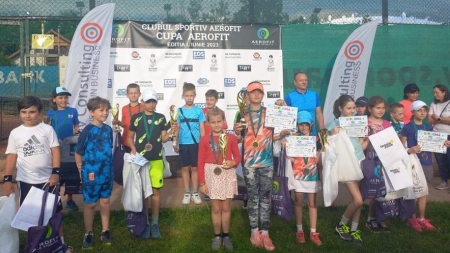 „Cupa Aerofit” la tenis, în Baia Mare: Concursul sportiv a reunit 60 copii talentați, la ediția inaugurală; Iată lista câștigătorilor pe categorii