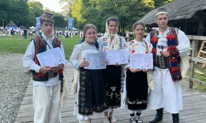 Tineri maramureșeni premiați la etapa națională a Olimpiadei „Meşteşuguri artistice tradiţionale”
