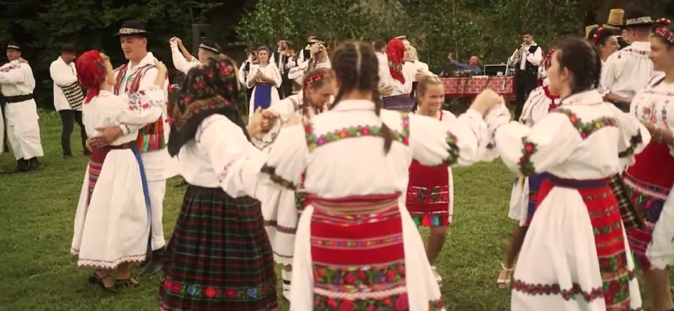 Sunteți invitați la evenimentul „Zestrea Lăpușană”