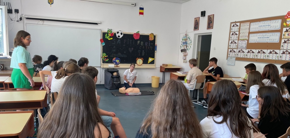 Atelier estival de prim ajutor în Maramureș