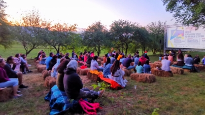 La Casa din Vale, în Breb: „Caravana TIFF Unlimited” va aduce două filme apreciate, în 22-23 iulie; Un oraș maramureșean, în programul lunii august