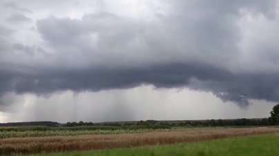 „Risc moderat” de tornadă în tot Maramureșul