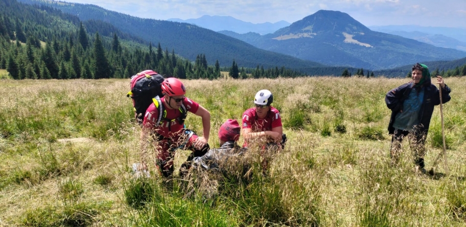 Intervenție a salvatorilor montani în comuna Moisei