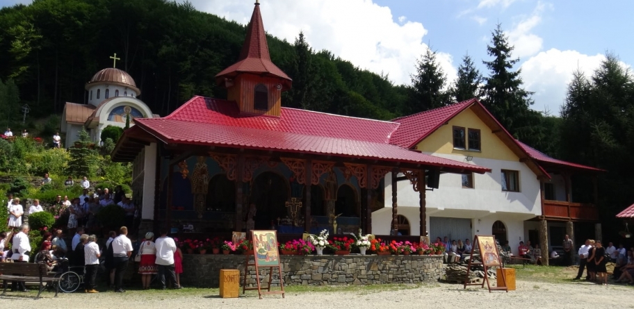 Mănăstirea Chiuzbaia, o „adevărată redută a credinței”: Lăcașul sfânt care a aprins dorința credincioșilor de rugăciune, prin misiunea sa esențială