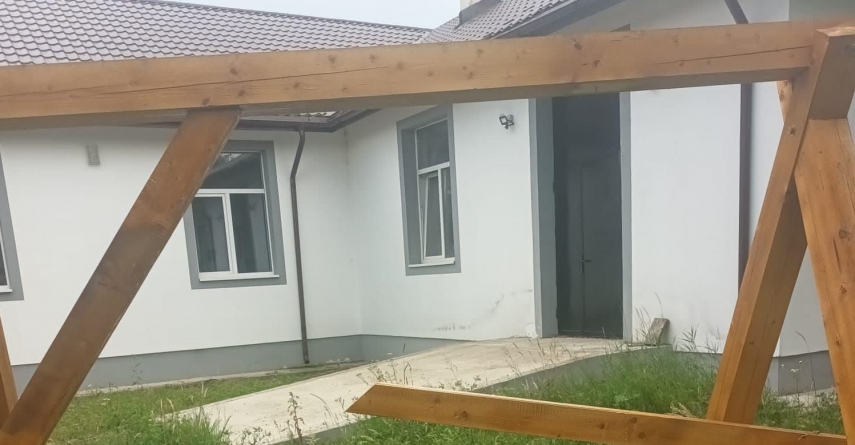 Vandalizări nocturne în centrul comunei Lăpușul Românesc