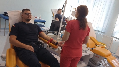 Jandarmii maramureșeni au donat sânge pentru victimele tragediei de la Crevedia