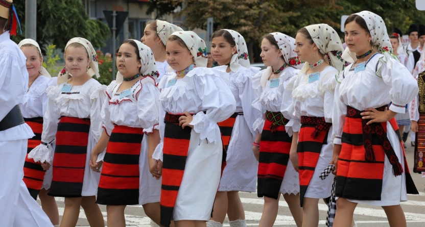 Maramureșeni premiați la Festivalul Concurs Internațional de Folclor „Peștișorul de aur” din Tulcea