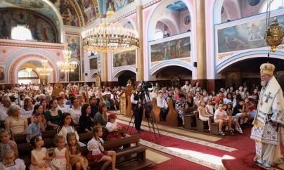 Catedrala Istorică „Adormirea Maicii Domnului” din Baia Mare și-a serbat anticipat hramul
