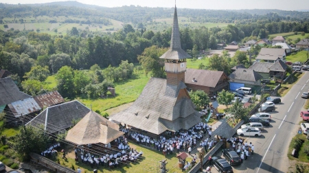Slujire arhierească la Parohia Ortodoxă Călinești