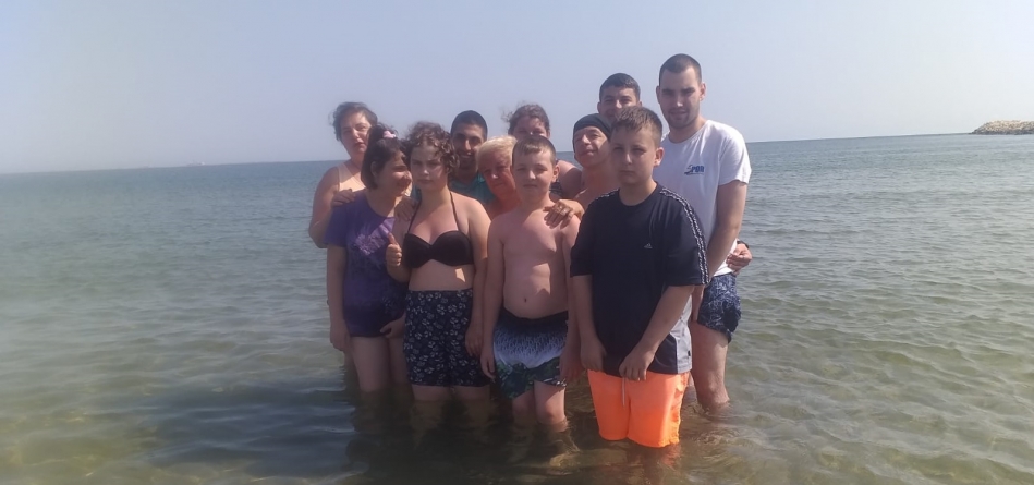 Beneficiari maramureșeni ai DGASPC, pe litoralul românesc