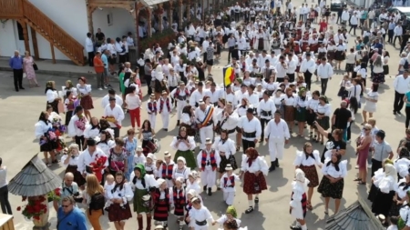 27 august: Ziua Dacilor Liberi, Oncești; Artiștii din Maramureș promit duminică un autentic spectacol de folclor