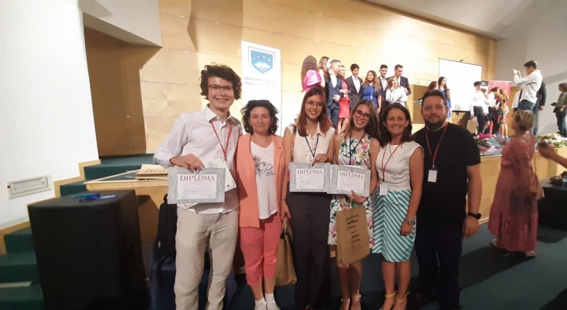 Rezultate foarte bune obținute de elevii maramureșeni la etapa națională a Olimpiadei de Argumentare, Dezbatere și Gândire critică „Tinerii dezbat”