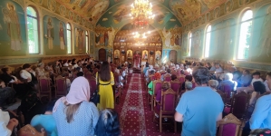 În dar pentru credincioși: Concert de pricesne la biserica „Sfântul Mare Mucenic Gheorghe” din Sighetu Marmației
