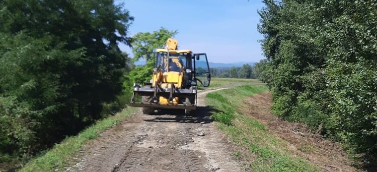 Lucrări realizate la terasamentul Lăpușului în Maramureș