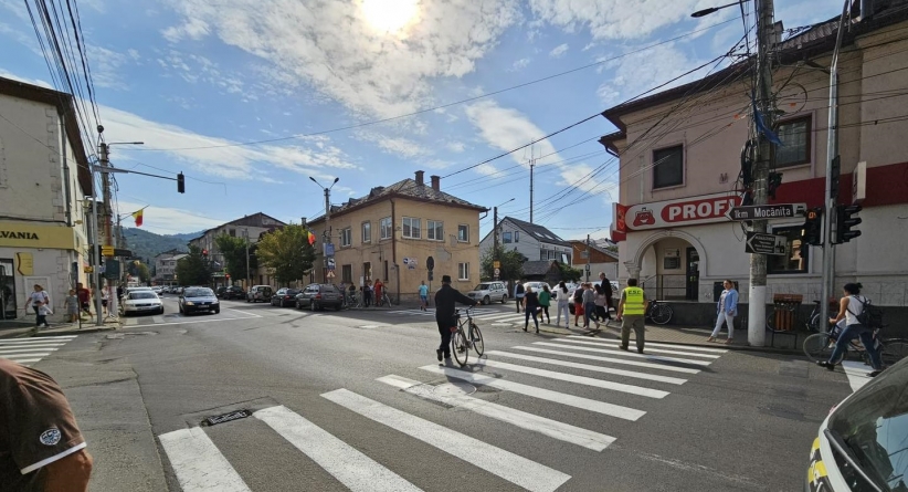 Semafoare funcționale în sistem integrat în centrul orașului Vișeu de Sus