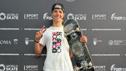 Băimăreanul Patric Iluț, calificat pe prima poziție pentru finala mondialului World Rookie Tour la skateboarding