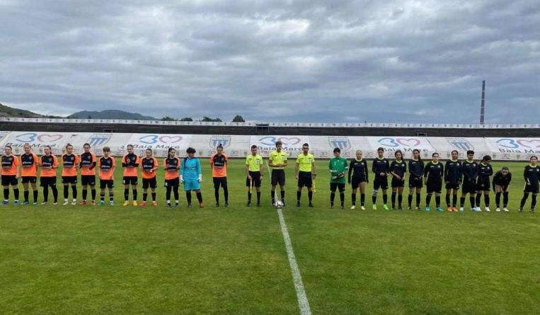 Reușite spectaculoase pentru echipele ACS Fotbal Feminin Baia Mare