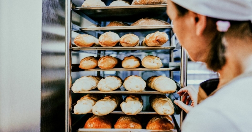 Peste 3.100 de persoane angajate prin intermediul AJOFM Maramureș în primele opt luni ale anului