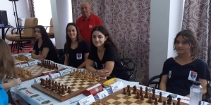 Sportivii cluburilor din Maramureș, două locuri 7 la echipele de seniori, în superliga feminină și masculină, organizate de Federația Română de Șah