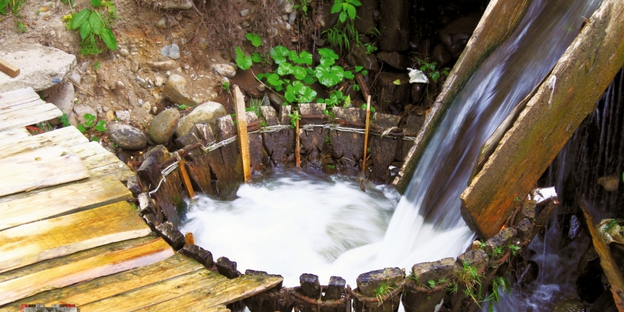 Vâltoarea, „mașina de spălat” din mijlocul naturii