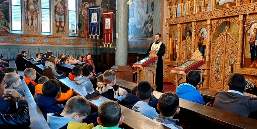 Parohia Ortodoxă Săcălășeni inițiază proiectul „Să-L cunoaștem pe Pruncul care se va naște”