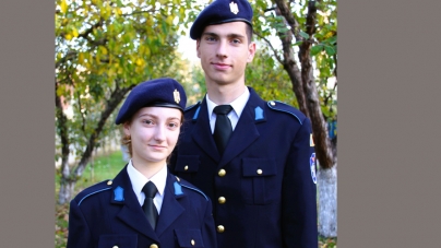Eleva din Maramureș care obținut cea mai mare medie dintre fetele admise la Colegiul Militar ”Mihai Viteazul” Alba Iulia participă la Balul Bobocilor