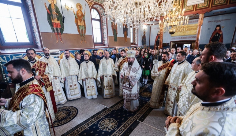 Slujire arhierească la Parohia Ortodoxă Odești