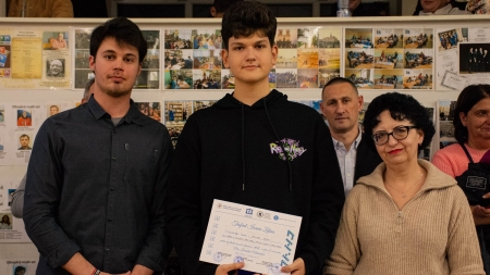Lucacistul Dacian Robu a câștigat Trofeul „Ioana Zelina” din cadrul concursului regional „Prin labirintul matematicii”