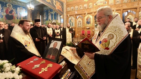 PS Părinte Iustin și PS Timotei Sătmăreanul au oficiat slujba înmormântării pentru preacucernicul părinte și consilier eparhial Gheorghe Bălan