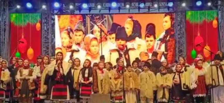 Școala Populară de Artă Baia Mare vă invită la Spectacolul de Crăciun