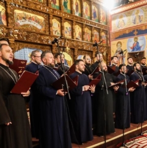 Corala „Armonia” din Constanța susține un concert de colinde la biserica „Înălțarea Domnului” din Baia Mare