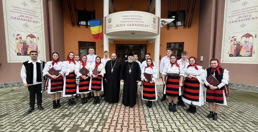 Colinde interpretate de ASCOR Baia Mare pentru bunicii din cadrul Căminului „Bunul Samarinean” Coroieni