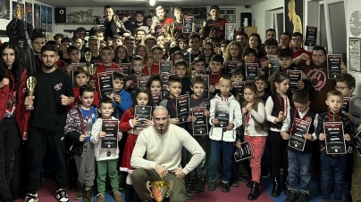 Academia Alpha MMA la bilanț: 165 de medalii obținute în acest an și un loc 3 Mondial MuayThai
