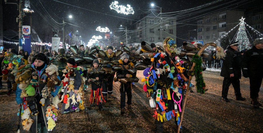 „Noaptea Viflaiemurilor” în Vişeu de Sus – un eveniment unic, care se păstrează de un secol