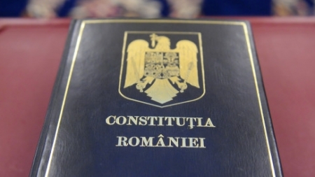 8 decembrie: Ziua Constituției României
