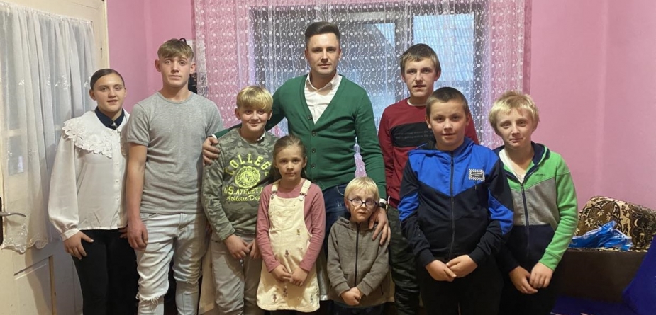 Istoria familiei care locuiește în „Casa Bucuriei” din Bârsana: O poveste despre solidaritatea românilor de pretutindeni