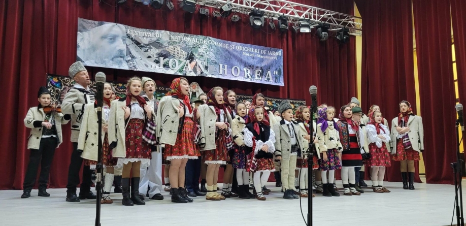 La Moisei va avea loc Festivalul național de colinde și obiceiuri de iarnă „Ioan Horea”