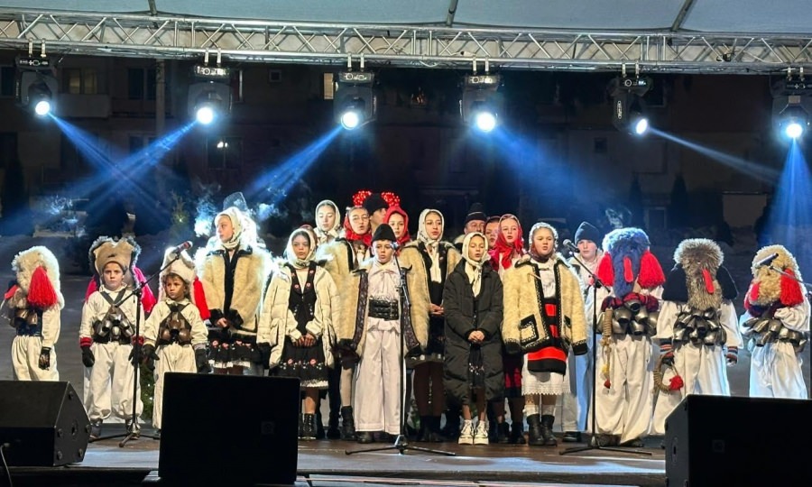 Colindele tradiționale au atras turiști și localnici în Cavnic