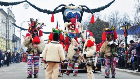Festivalul de Datini și Obiceiuri de iarnă „Marmația”, la Sighetu Marmației